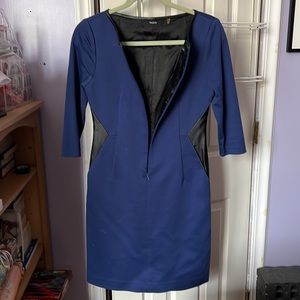 Elie Tahari 3/4 sleeve dress with front zipper and pockets, similar to Dart Zip